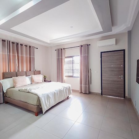 Queens View Apartment Acra Exterior foto